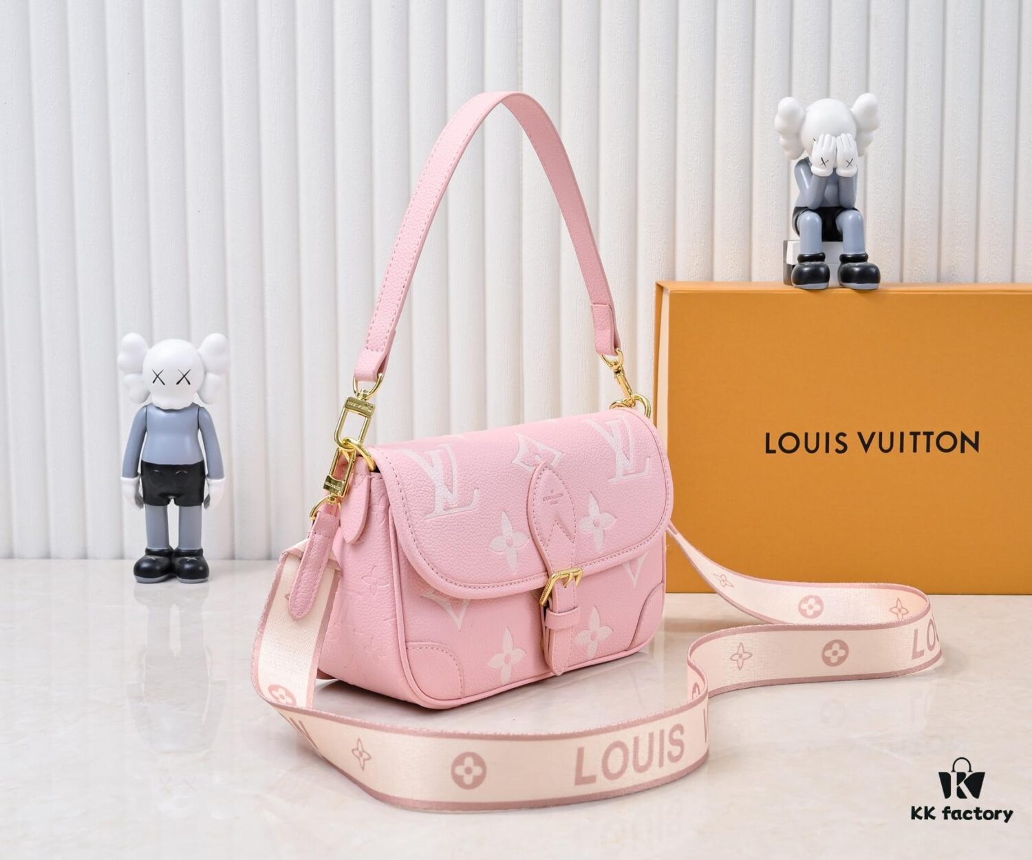 69306b0a6e68136f4d9a5056 Exclusive Real Shot - Upgraded Version ‼️ M46386 Black M46388 White M45985 Full Leather Baguette Bag Series New Diane Handbag