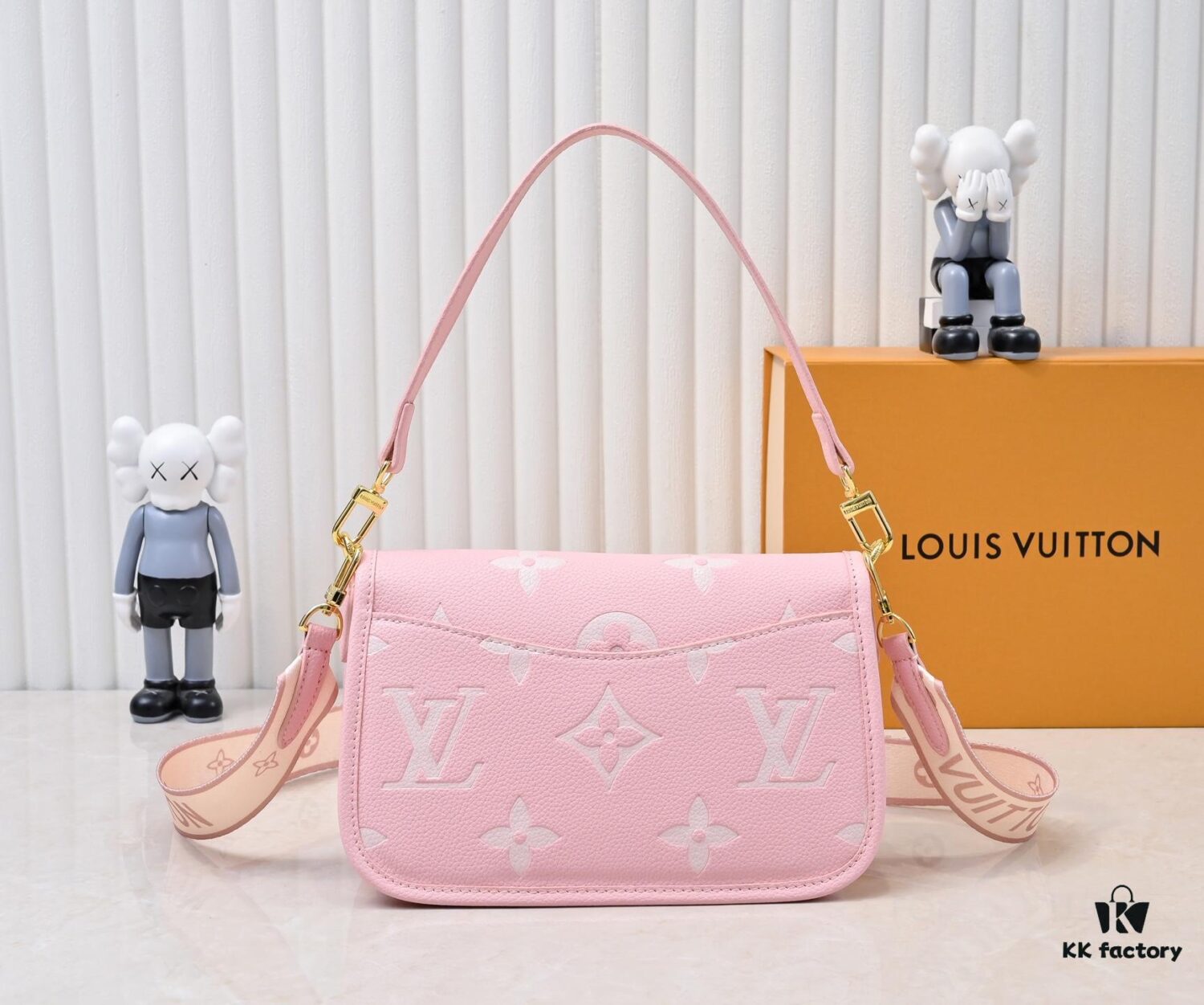 69306b0b6e68136f4d9a5059 Exclusive Real Shot - Upgraded Version ‼️ M46386 Black M46388 White M45985 Full Leather Baguette Bag Series New Diane Handbag