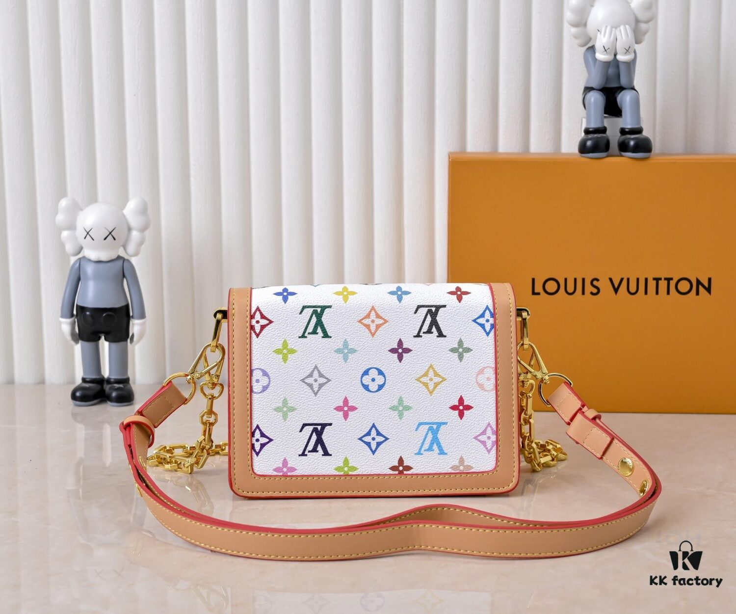 69306b116e68136f4d9a5060 Takashi Murakami White Tricolor Daphne Upgraded Version 💥 Louis Vuitton 2025 Spring Collection Messenger Bag M43599 / 44391 / 44580 Colorway Latest Release Métis