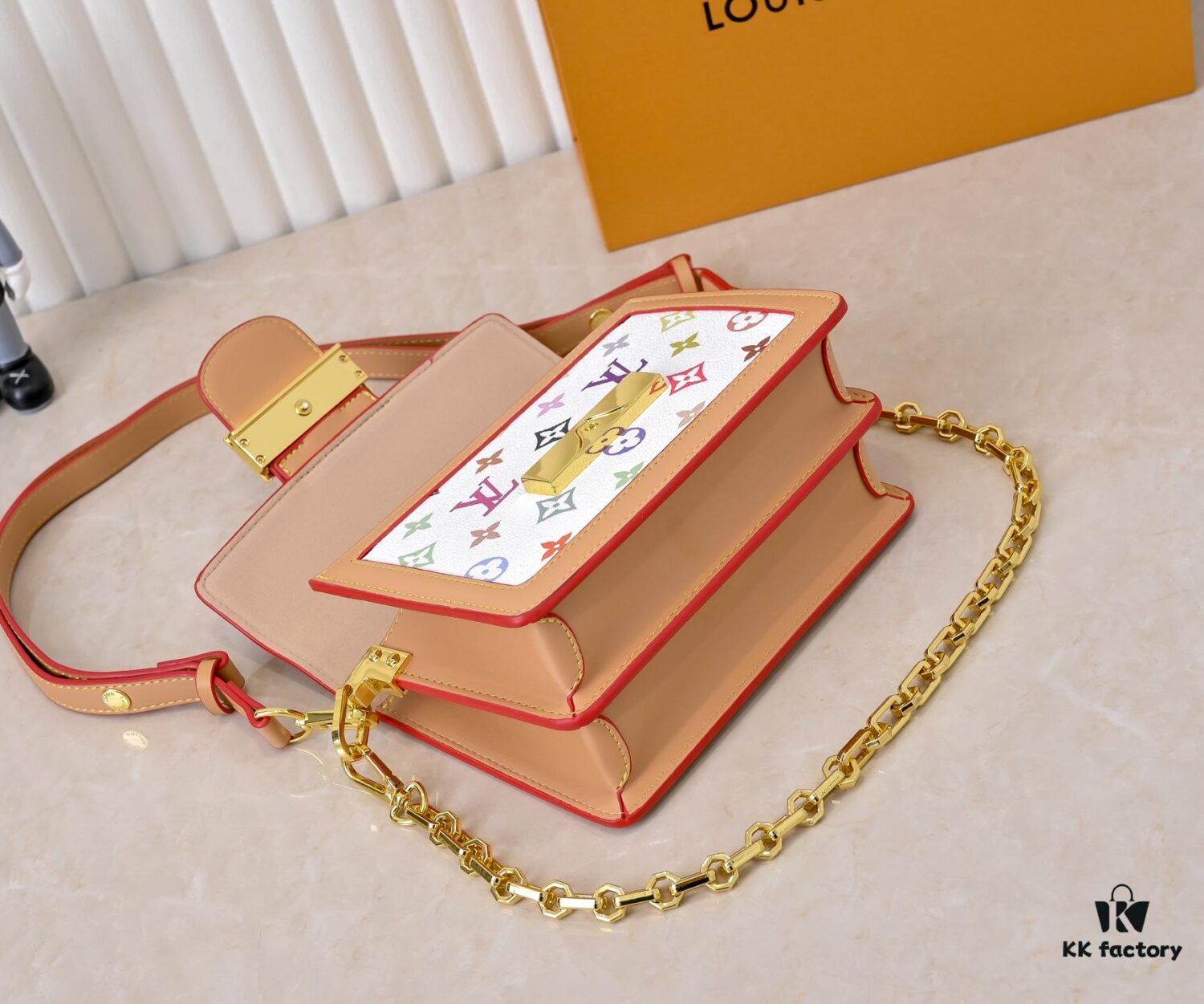 69306b116e68136f4d9a5061 Takashi Murakami White Tricolor Daphne Upgraded Version 💥 Louis Vuitton 2025 Spring Collection Messenger Bag M43599 / 44391 / 44580 Colorway Latest Release Métis