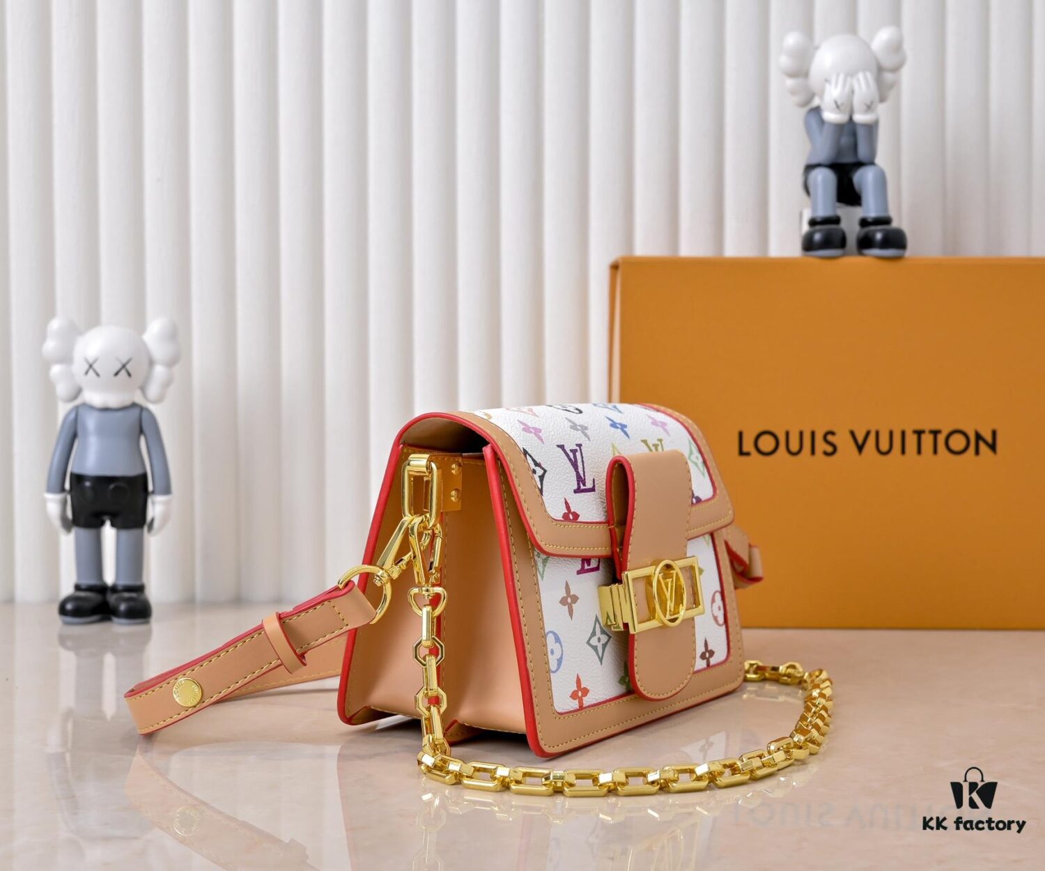 69306b116e68136f4d9a5062 Takashi Murakami White Tricolor Daphne Upgraded Version 💥 Louis Vuitton 2025 Spring Collection Messenger Bag M43599 / 44391 / 44580 Colorway Latest Release Métis