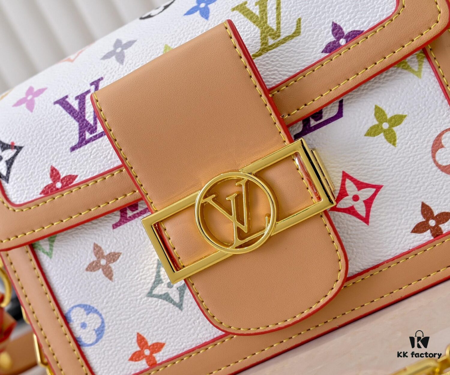 69306b126e68136f4d9a5063 Takashi Murakami White Tricolor Daphne Upgraded Version 💥 Louis Vuitton 2025 Spring Collection Messenger Bag M43599 / 44391 / 44580 Colorway Latest Release Métis