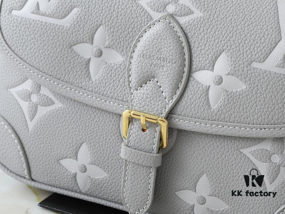 69306b236e68136f4d9a507a Upgraded Original Full Leather Baguette Bag Series New Diane Handbag