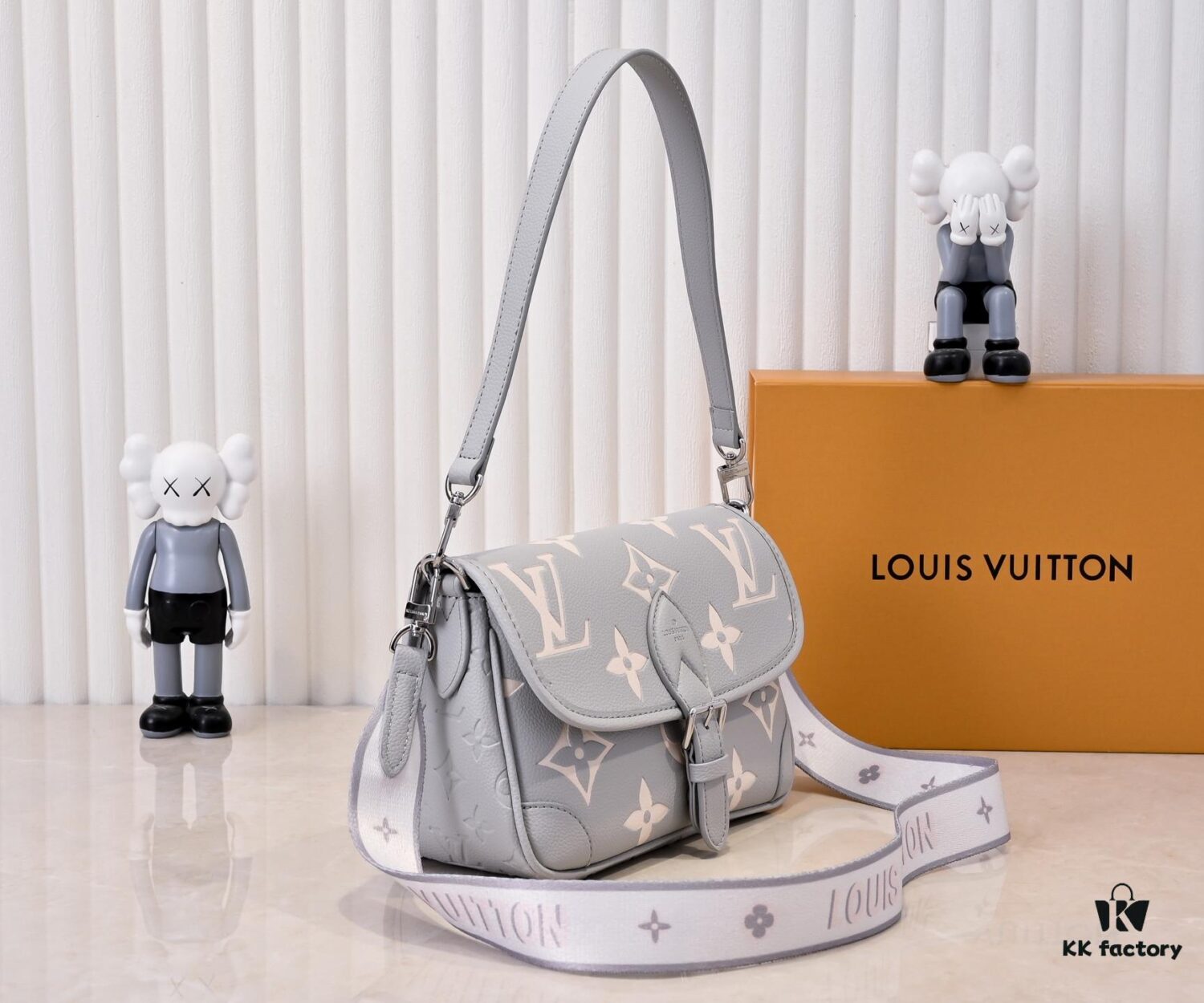 69306b476e68136f4d9a50b2 Exclusive Real Shot - Upgraded Version ‼️ M46386 Black M46388 White M45985 Full Leather Baguette Bag Series New Diane Handbag