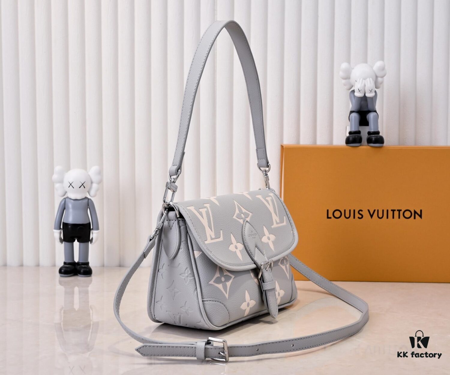69306b4c6e68136f4d9a50b9 Exclusive Real Shot - Upgraded Version ‼️ M46386 Black M46388 White M45985 Full Leather Baguette Bag Series New Diane Handbag