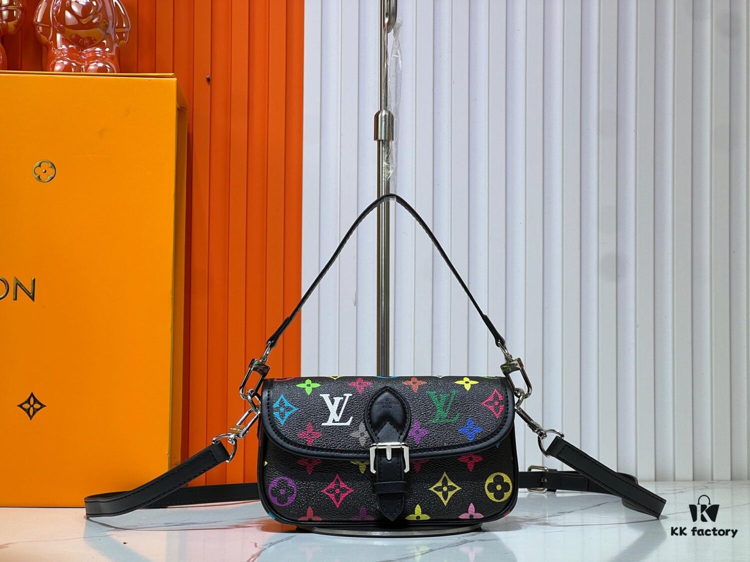 69306b636e68136f4d9a50d8 Upgraded Original M83566 M83300 M45985 Baguette Series New Diane Handbag
