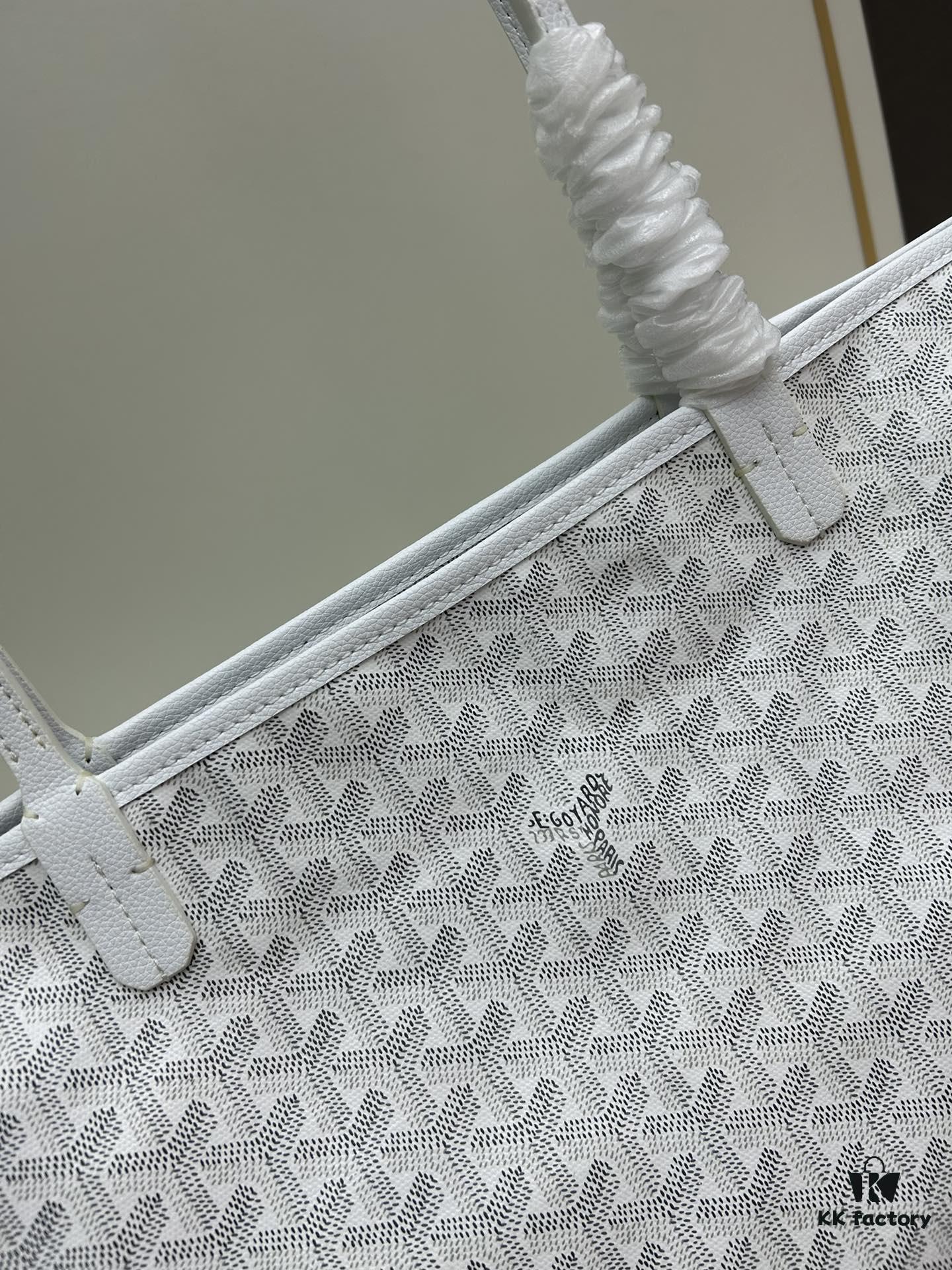 69306b806e68136f4d9a50ff Medium Artois Zip Tote Bag