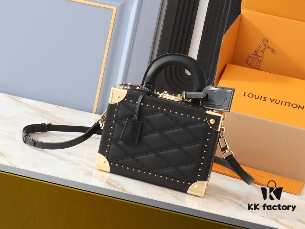 69306bd96e68136f4d9a518a Authentic Top-Grade Black Monogram Diamond Quilted Louis Vuitton 2023 Pre-Fall Collection M20468 M45675 M45673 M10079 M11131 M47164 with Dynamic Chip