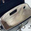 69306bf16e68136f4d9a51b7 Upgraded Model: M11630 Steamer 15 Handbag