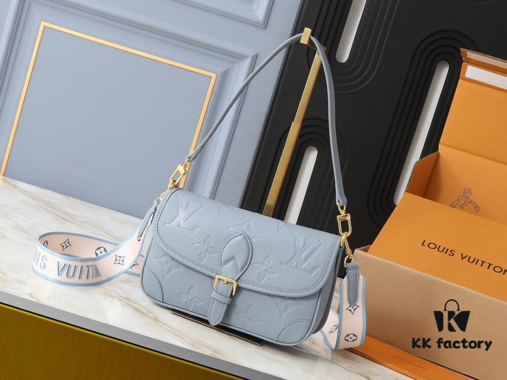 69306c096e68136f4d9a51e9 Upgraded Original M46583 M46584 M46386 M46388 M45985 Full Leather Baguette Bag Series New Diane Handbag