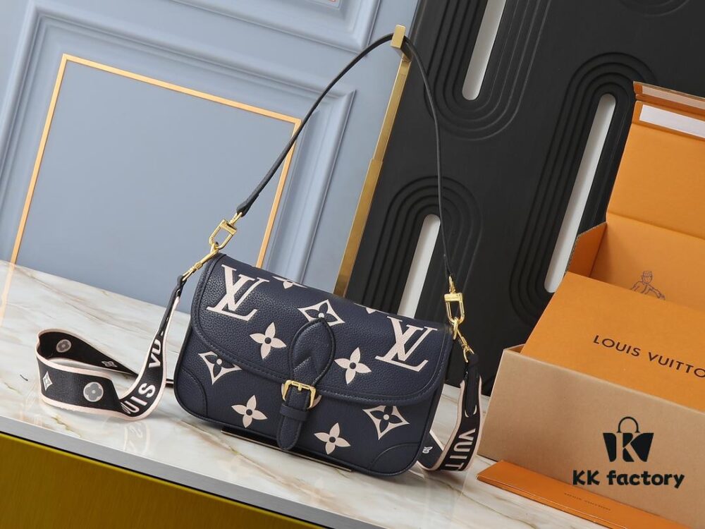 69306c236e68136f4d9a521a Upgraded Original M46583 M46584 M46386 M46388 M45985 Full Leather Baguette Bag Series New Diane Handbag