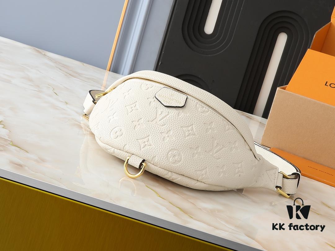 69306c2b6e68136f4d9a522e Upgraded Original M44812 M44836 M43644 Louis Vuitton New Arrival BUMBAG Chest Bag, Patterned Design Can Be Used as Waist Bag, Shoulder Bag or Crossbody – Multiple Carrying Styles, Soft Monogram Fabric with Adorable Appliqué Details Adds a Touch of Trendy Casual Flair to Sporty Outfits