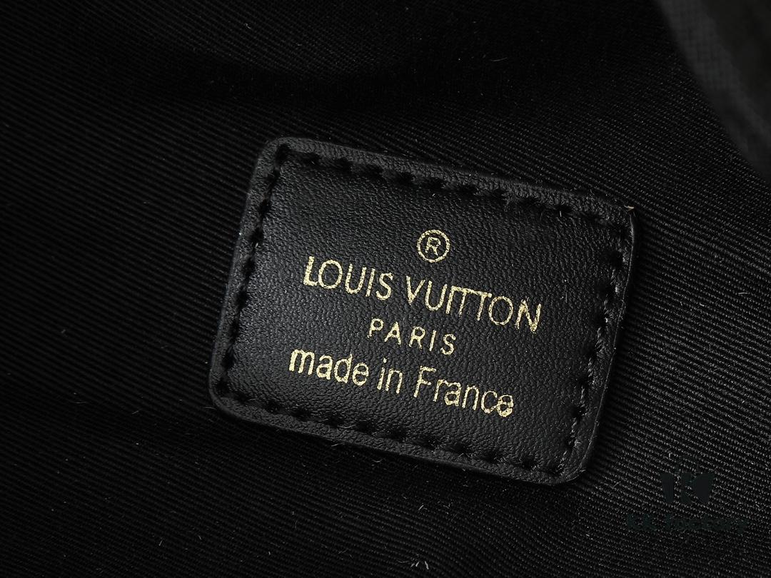 69306c366e68136f4d9a5248 Upgraded Original M44812 M44836 M43644 Louis Vuitton New Arrival BUMBAG Chest Bag, Patterned Design Can Be Used as Waist Bag, Shoulder Bag or Crossbody – Multiple Carrying Options, Soft Monogram Fabric with Adorable Appliqué Details Adds a Touch of Trendy Casual Charm to Sporty Outfits