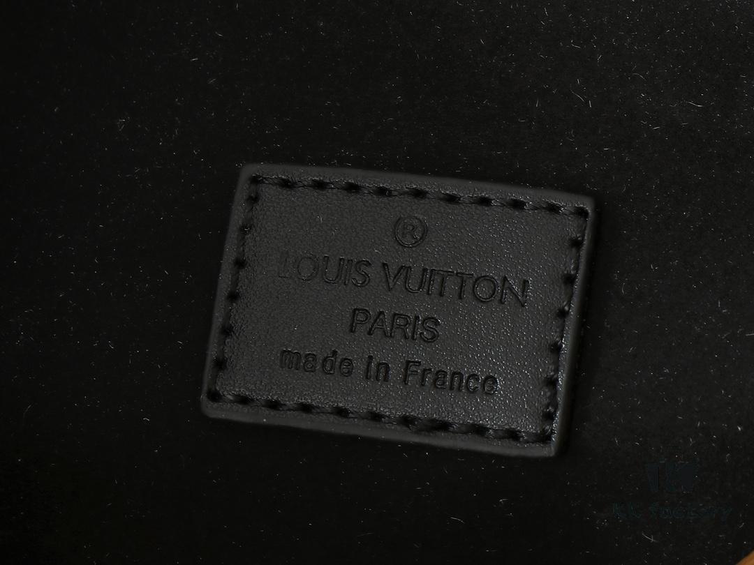 69306c546e68136f4d9a528a Upgraded Original M97063 Floral Beige Bucket Bag, Louis Vuitton 2025 Pre-Spring Collection NeoNoé Bucket Bag