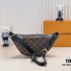 69306c606e68136f4d9a52a4 Exclusive Real Shot - Upgraded Version ‼️ Genuine Leather 🔥 Original Hardware with Full Steel Zipper Pulls 🐂 NEW WAVE Waist Bag M44812 Black White