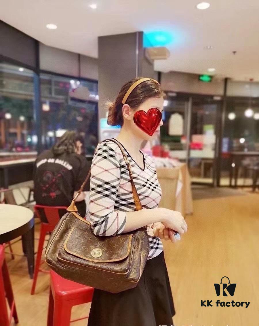 69306c726e68136f4d9a52d1 M40077 M90955 Vintage LOUIS VUITTON Tikal GM - Golden Beans (Small Gold Beans) Classic Coffee Pattern