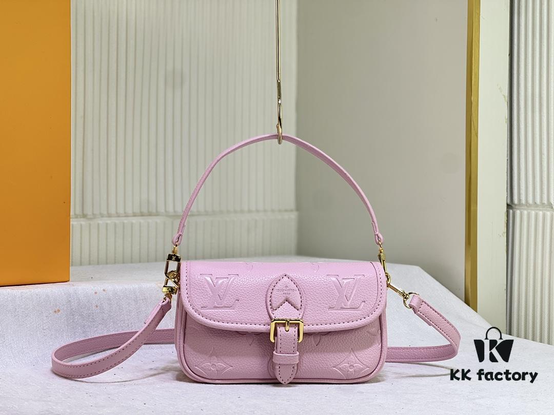 69306cf06e68136f4d9a53c9 M83300 M45985 Baguette Collection New Diane Handbag
