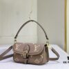 69306d066e68136f4d9a53f8 M83300 M45985 Baguette Collection New Diane Handbag