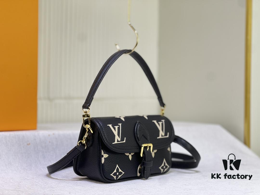 69306d0a6e68136f4d9a53ff M83300 M45985 Baguette Collection New Diane Handbag