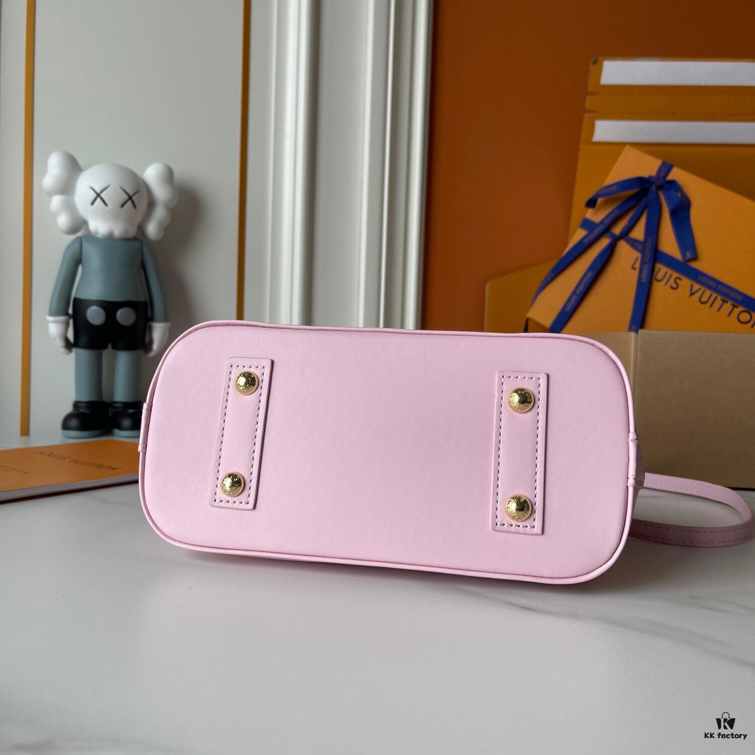 69306d406e68136f4d9a5460 Upgraded Version of Murakami's Cherry Blossom, M13104 M53152 M13670 Louis Vuitton Alma Bag