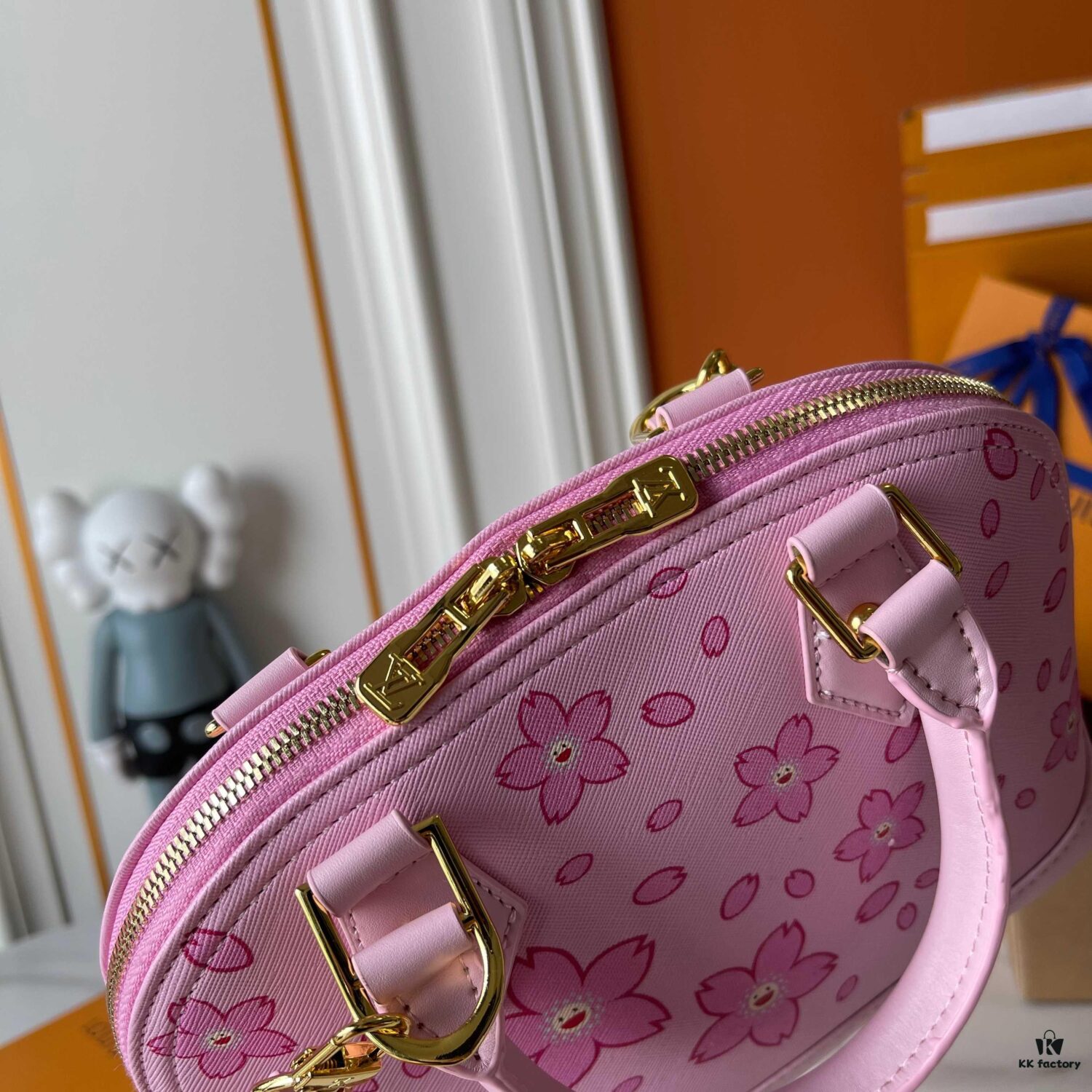 69306d416e68136f4d9a5462 Upgraded Version of Murakami's Cherry Blossom, M13104 M53152 M13670 Louis Vuitton Alma Bag
