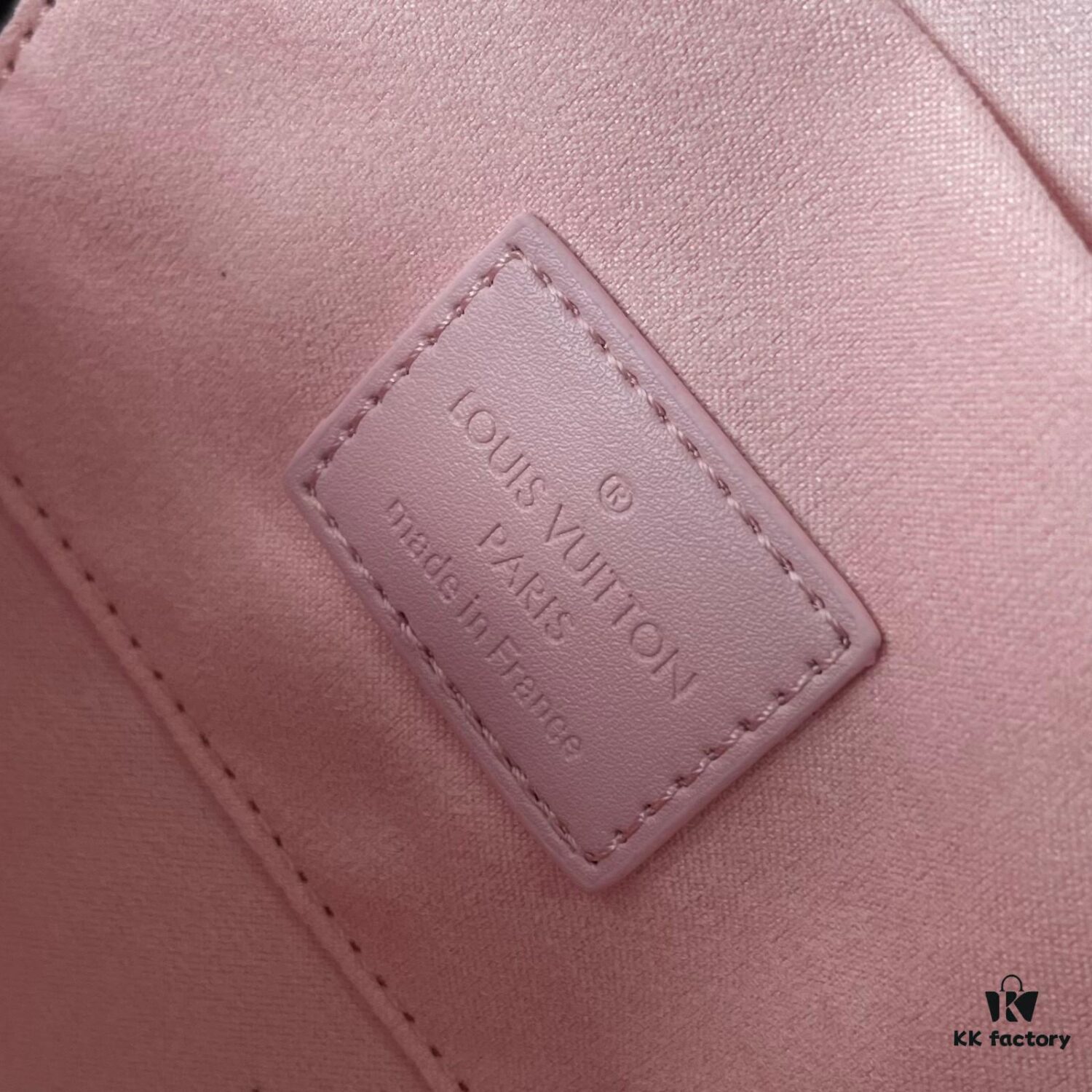 69306d416e68136f4d9a5464 Upgraded Version of Murakami's Cherry Blossom, M13104 M53152 M13670 Louis Vuitton Alma Bag