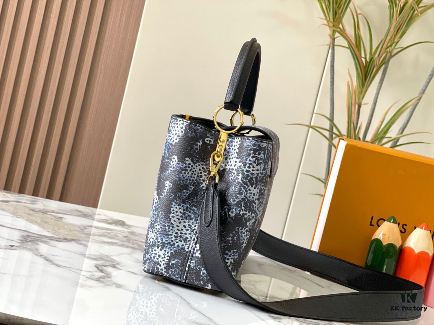69306d806e68136f4d9a54c7 Upgraded M21728 Yayoi Kusama's Infinity Net Series Inspired LV x YK Capucines Medium Handbag