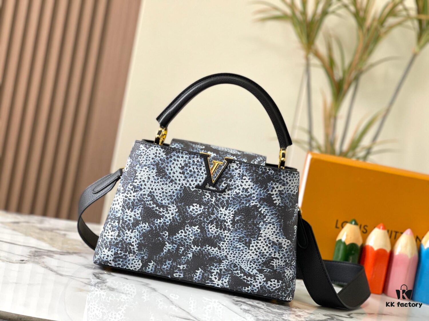 69306d806e68136f4d9a54ca Upgraded M21728 Yayoi Kusama's Infinity Net Series Inspired LV x YK Capucines Medium Handbag