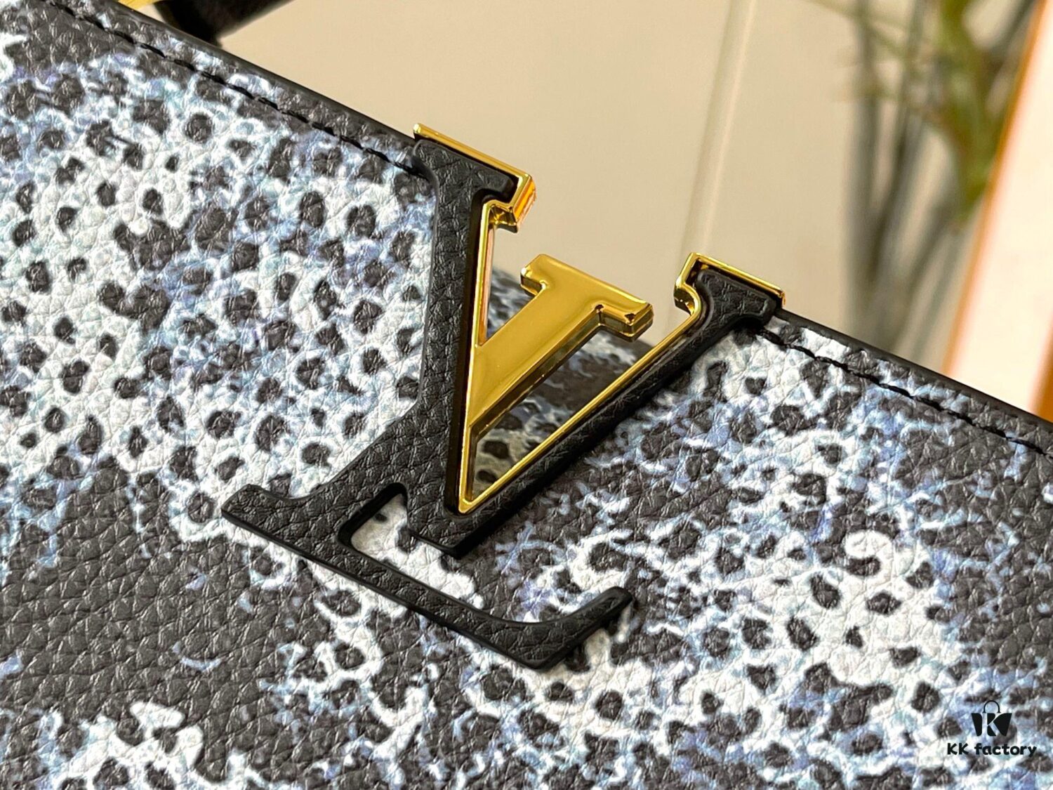 69306d826e68136f4d9a54cb Upgraded M21728 Yayoi Kusama's Infinity Net Series Inspired LV x YK Capucines Medium Handbag