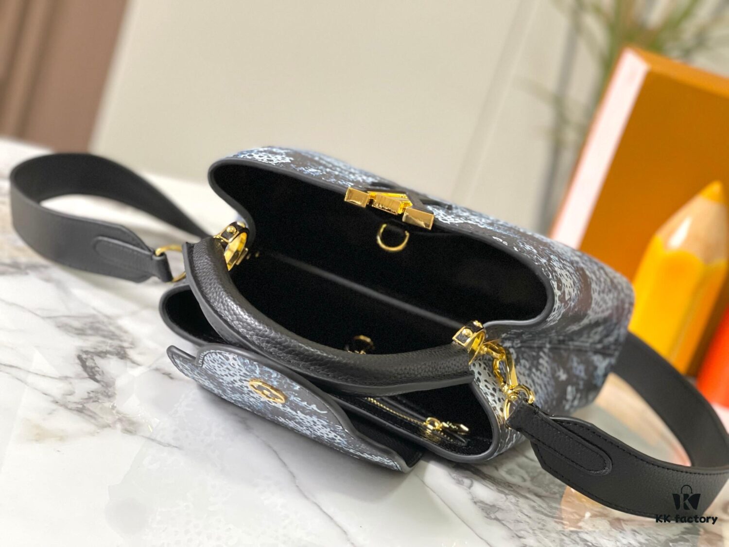 69306d886e68136f4d9a54d7 Upgraded M21727 Louis Vuitton x Yayoi Kusama New Collaboration Collection LV x YK Capucines BB Bag