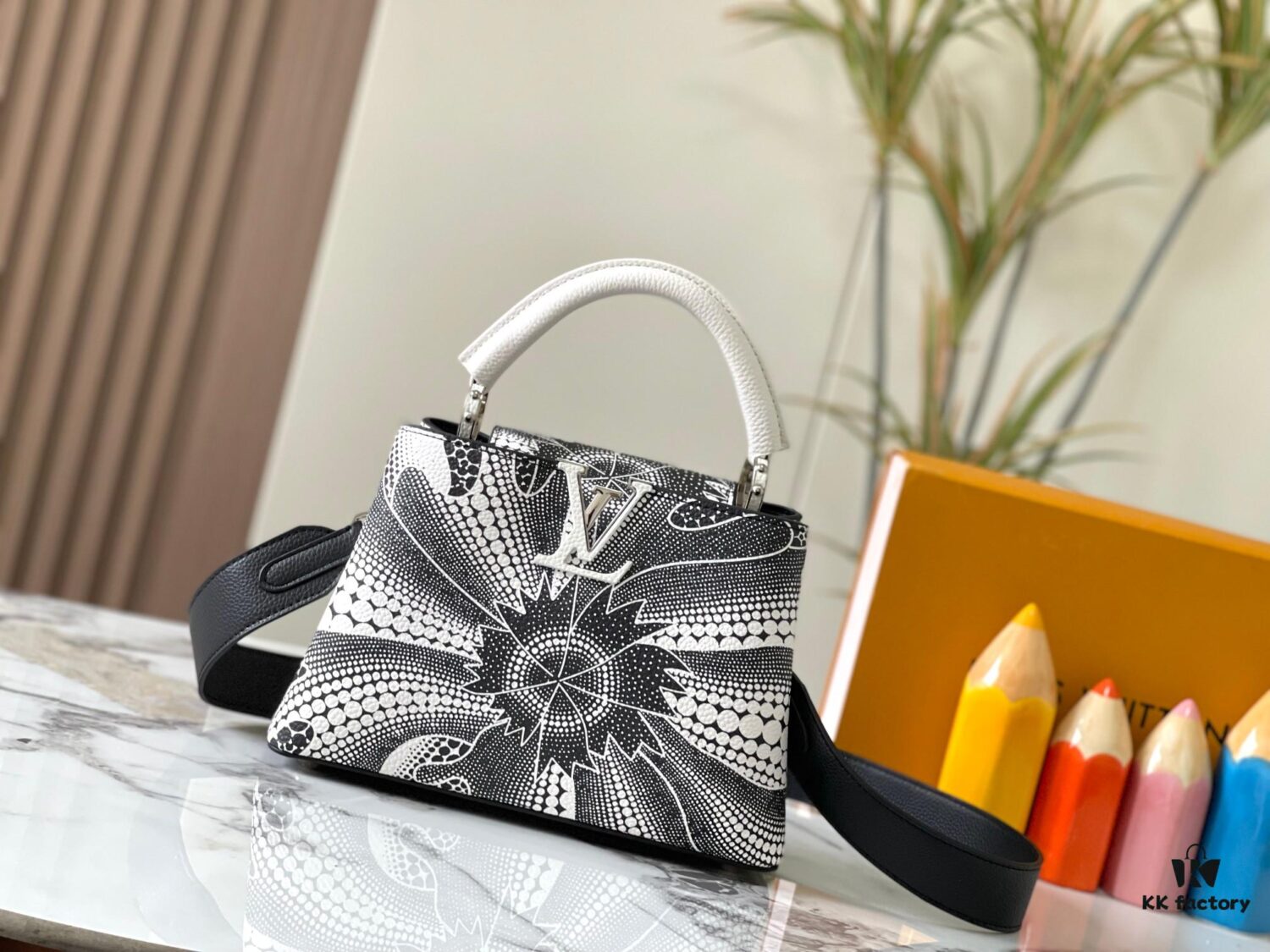 Upgraded Version M21704 LV x YK Capucines BB Bag