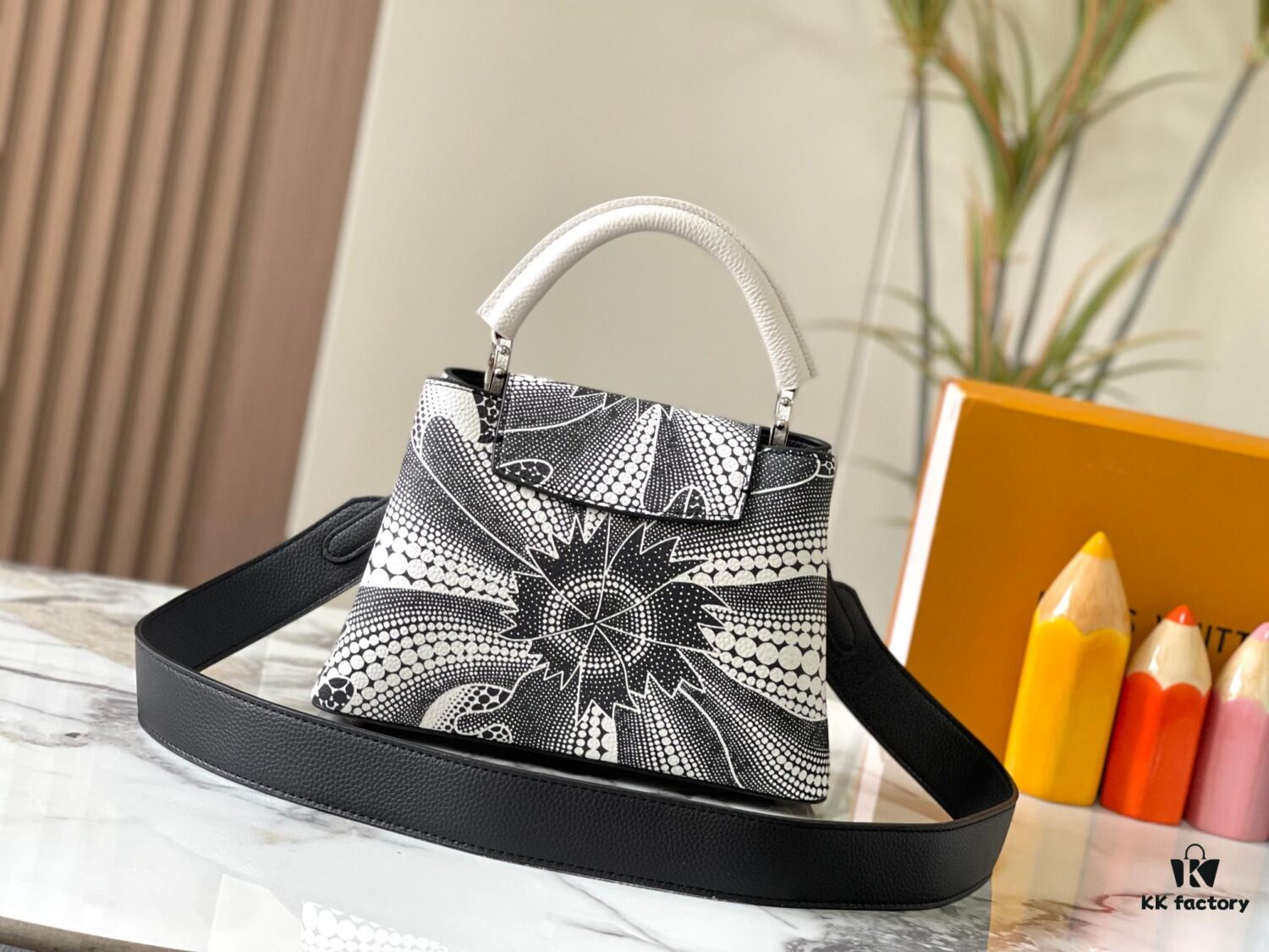 Upgraded Version M21704 LV x YK Capucines BB Bag