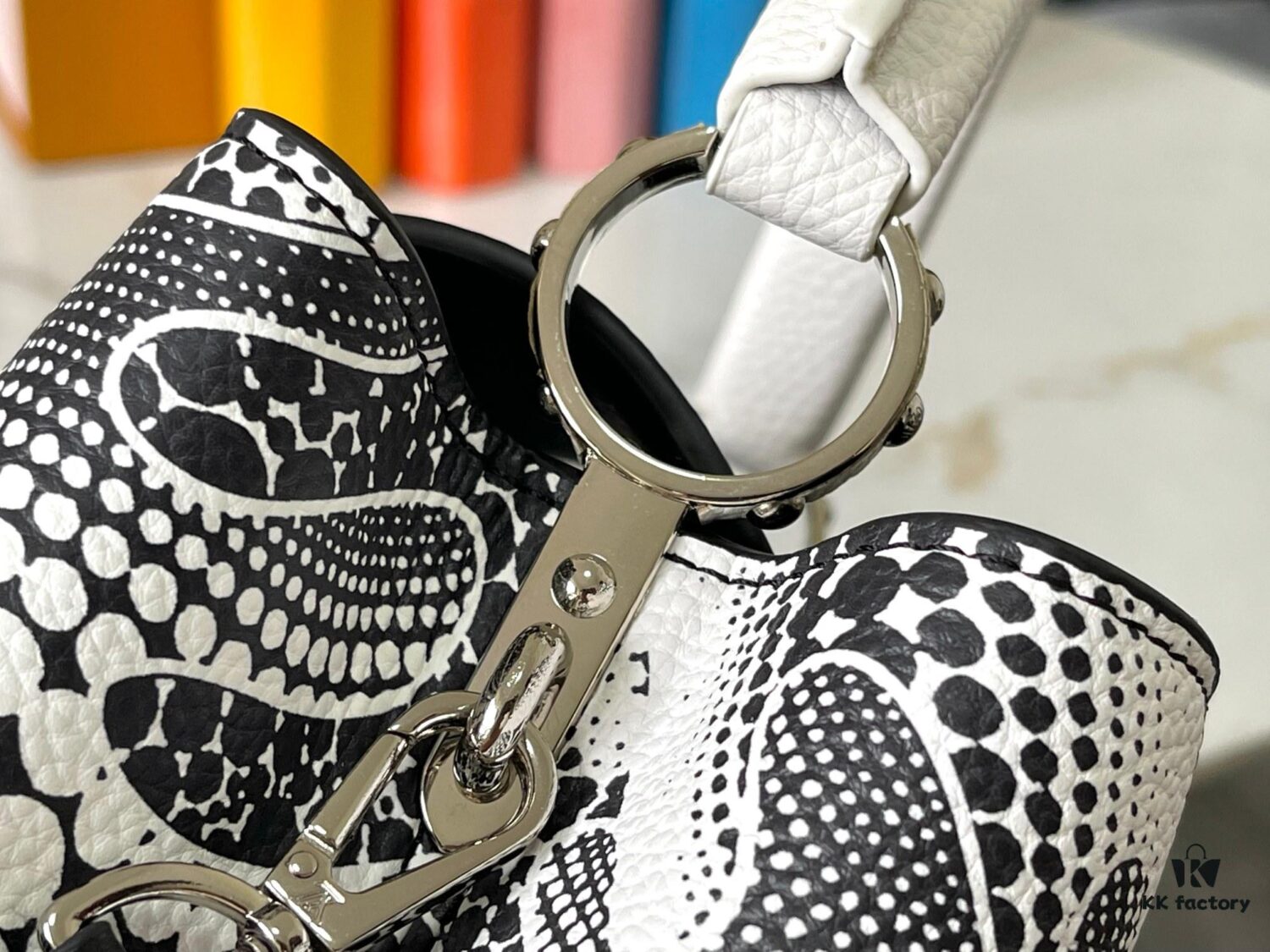 Upgraded Version M21704 LV x YK Capucines BB Bag