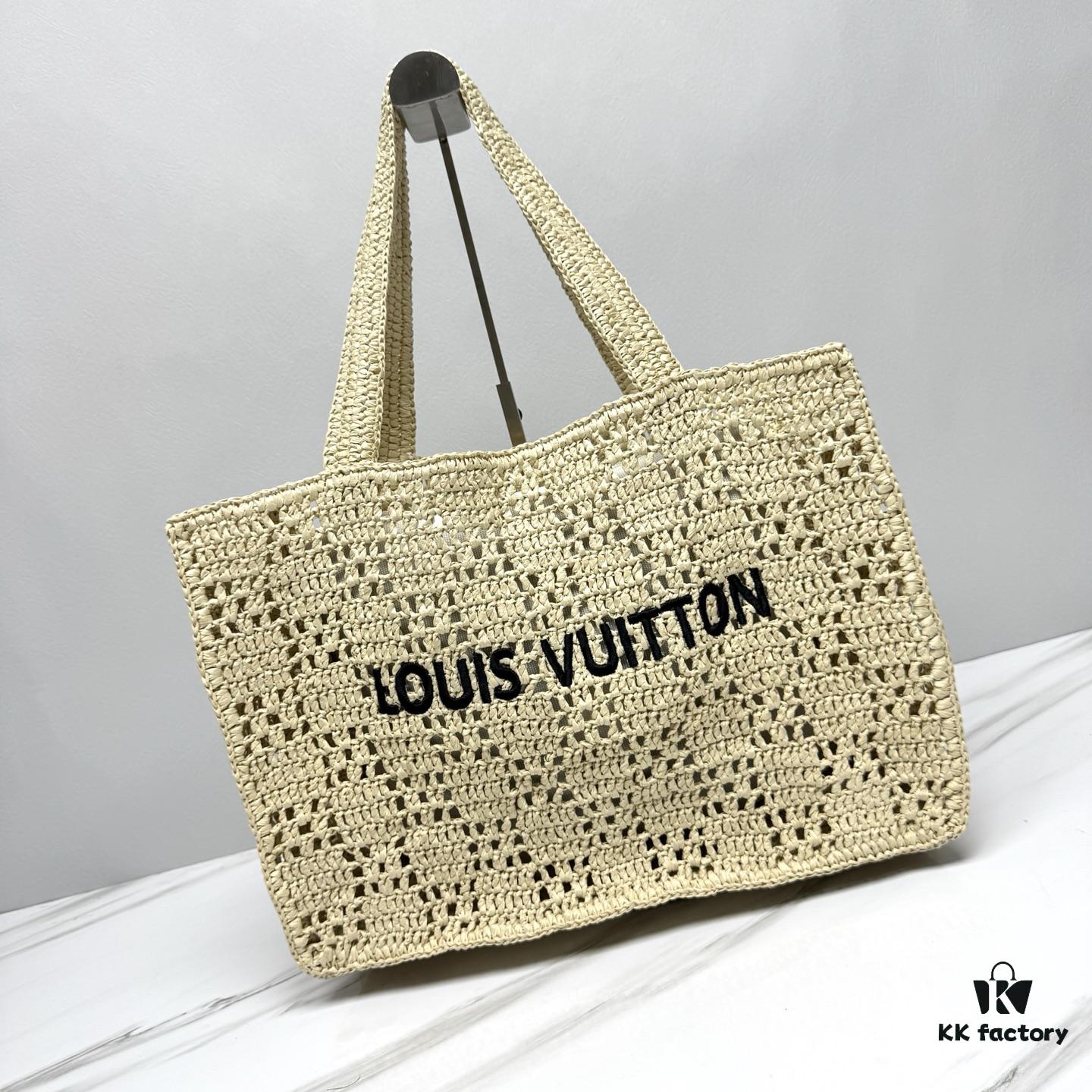 69306dc06e68136f4d9a5530 SUMMER SHOPPER TOTE Medium Tote Bag