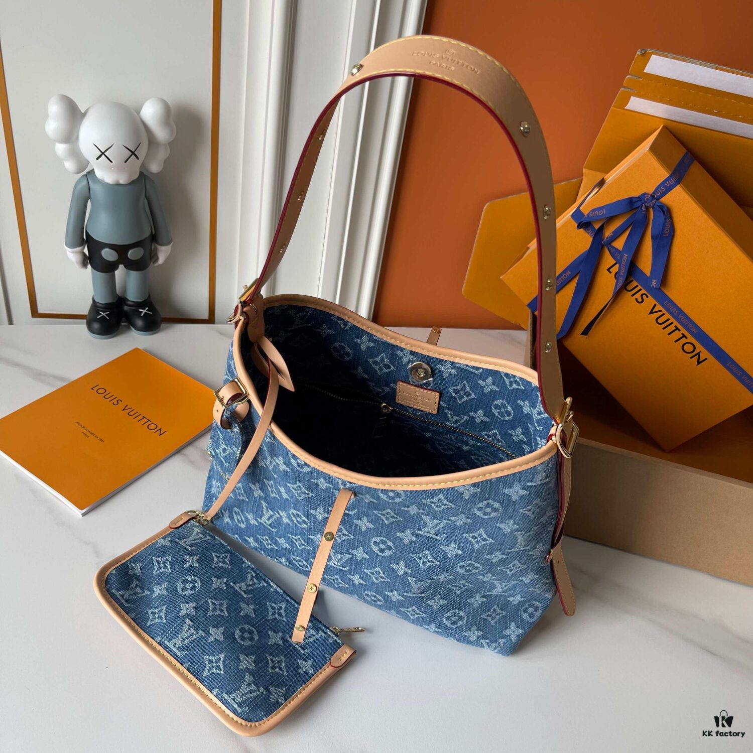 Upgraded Version 180 190 [Original Order Fabric, Original Version Price, Upgraded Quality] M13289 M46197 M46203 M11843 M13014 M24861 M25143 This CarryAll Medium Tote Bag Features the Monogram Denim Pattern from 2005 Printed on Cotton Canvas, Finished with Louis Vuitton's Expert Bleaching Technique for a Washed Effect