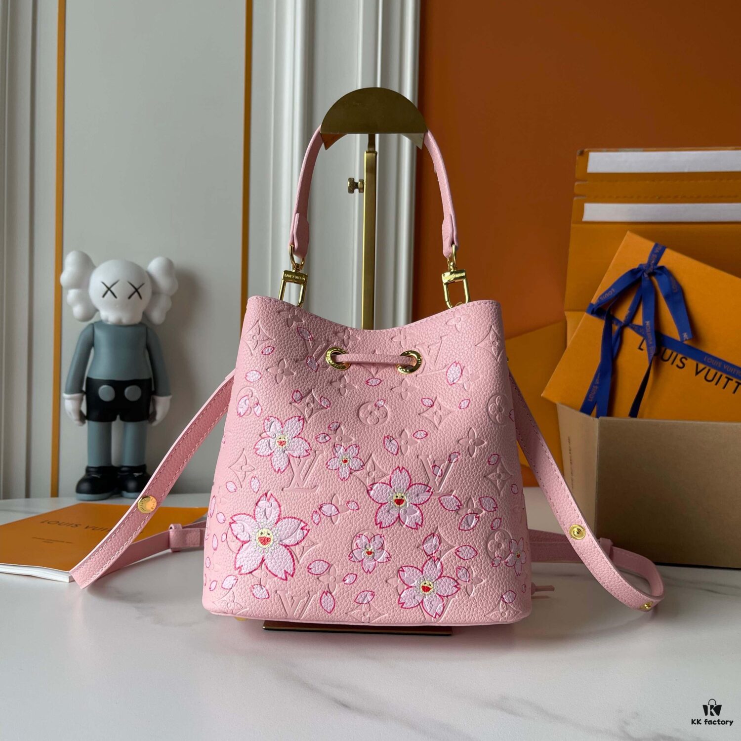 69306df96e68136f4d9a557a Upgraded Version 170 M13676 M44021 NeoNoe BB Bucket Bag from Louis Vuitton × Takashi Murakami Reissue Collection