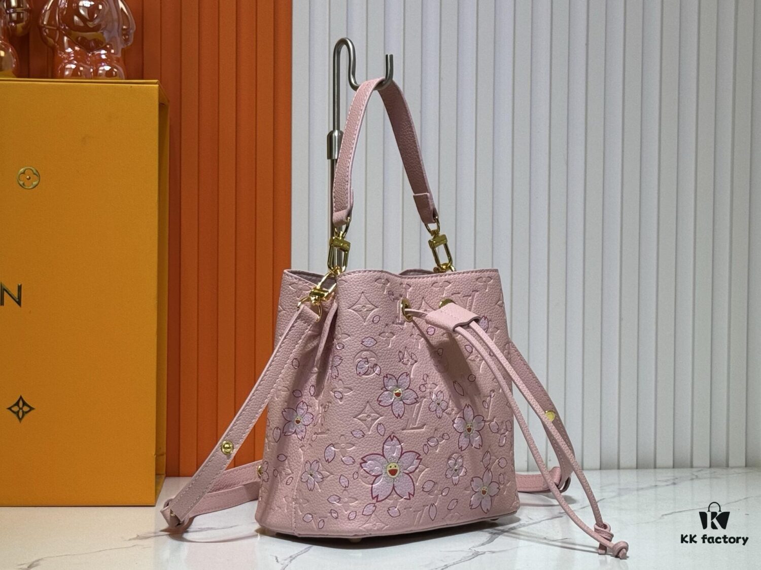 69306e236e68136f4d9a55ac M13676 M44021 NeoNoe BB Bucket Bag from Louis Vuitton × Takashi Murakami Reissue Collection