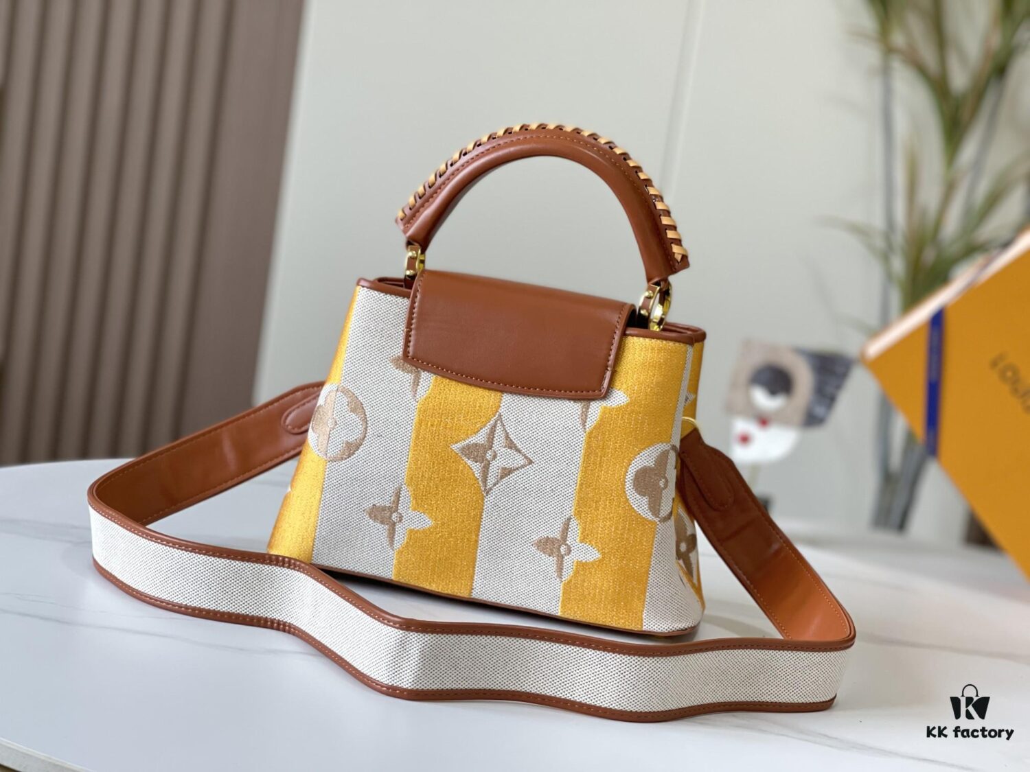 Upgraded Official Version 💋 M57651 Embroidered Orange-Brown Gold Buckle Small Size