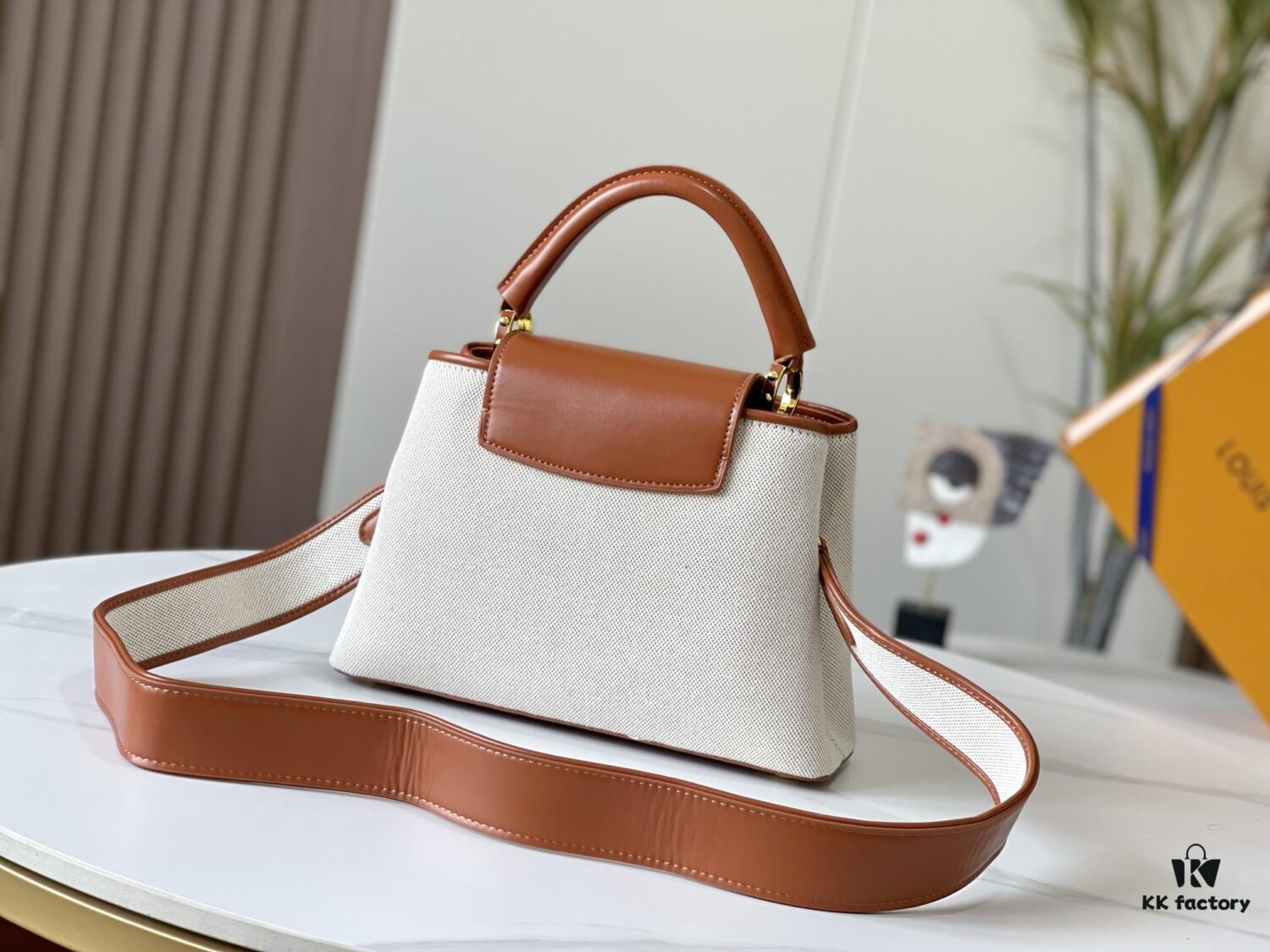 69306e456e68136f4d9a55e7 Exclusive On-Site Photo - Factory Direct Official Version 💋 M57651 Embroidered White, Brown and Gold Hardware Mini Capucines BB Bag