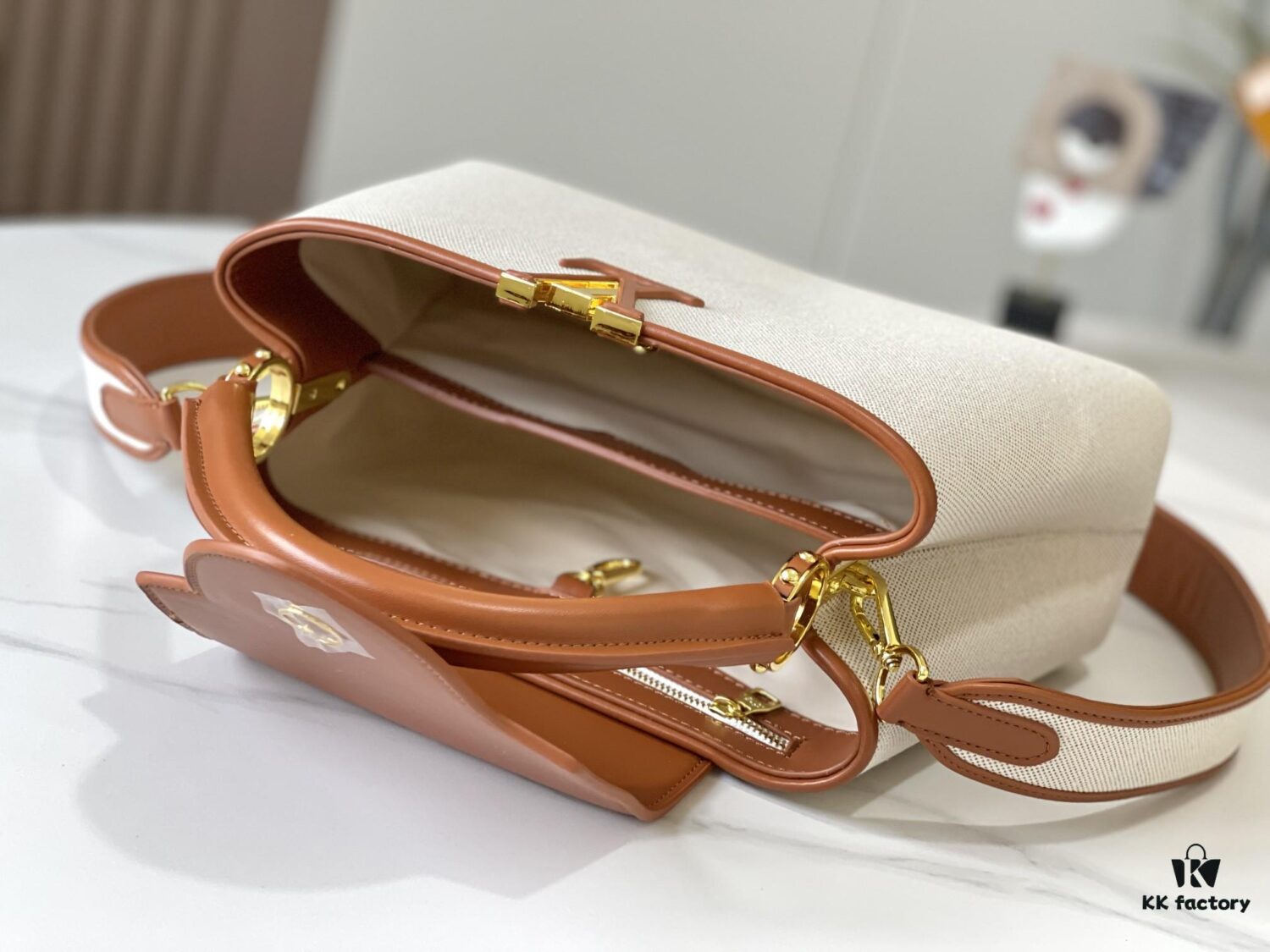 69306e556e68136f4d9a5600 Upgraded Official Version 💋M57361 Embroidered White Beige Gold Buckle Medium Size