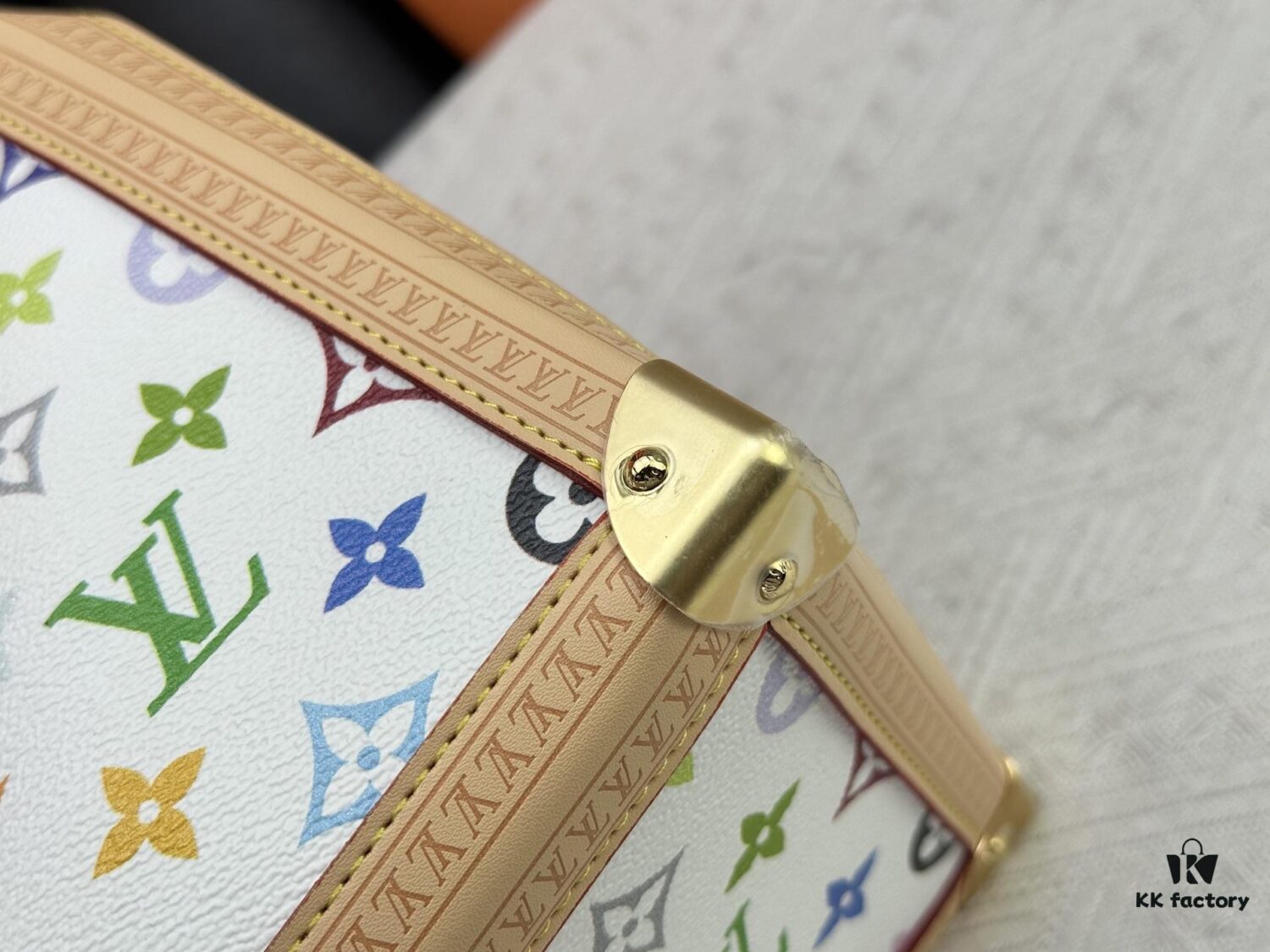 69306e646e68136f4d9a5617 M13079 New White Tricolor Louis Vuitton x Takashi Murakami Women's Shoulder Bag, Tote Bag Size 34