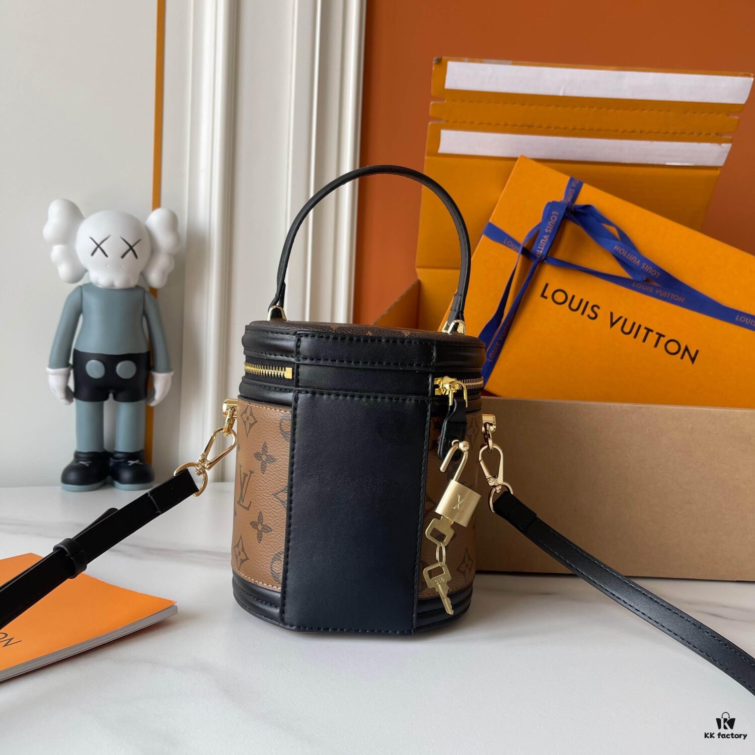 69306ebb6e68136f4d9a568b Upgraded 170 Quality! M43986, 62788 Inspired by the Historic LV Cannes Makeup Case