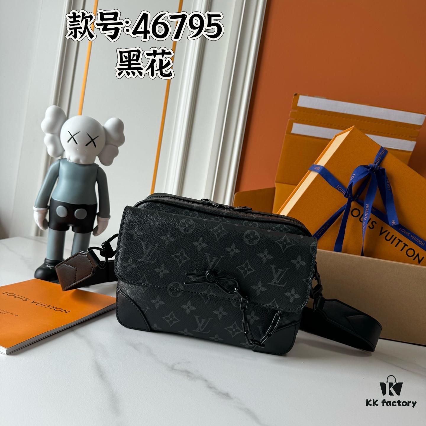 69306ee26e68136f4d9a56c6 Upgraded M46795 M23742 Black Floral Embossed Men's Latest Steamer Messenger Bag