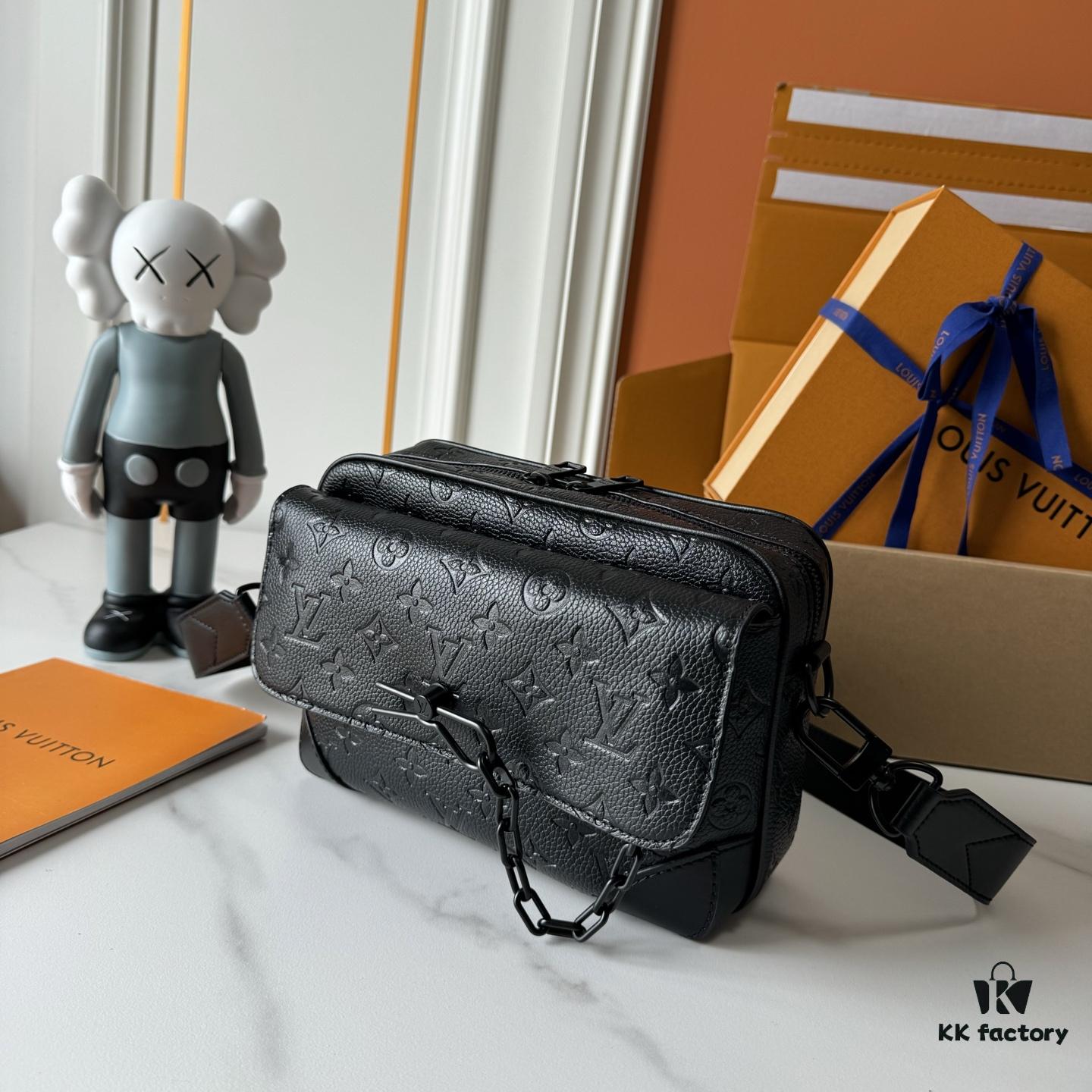 69306eea6e68136f4d9a56d3 Upgraded Version M46795 M23742 Black Flower Embossed Men's Latest Collection Steamer Messenger Bag