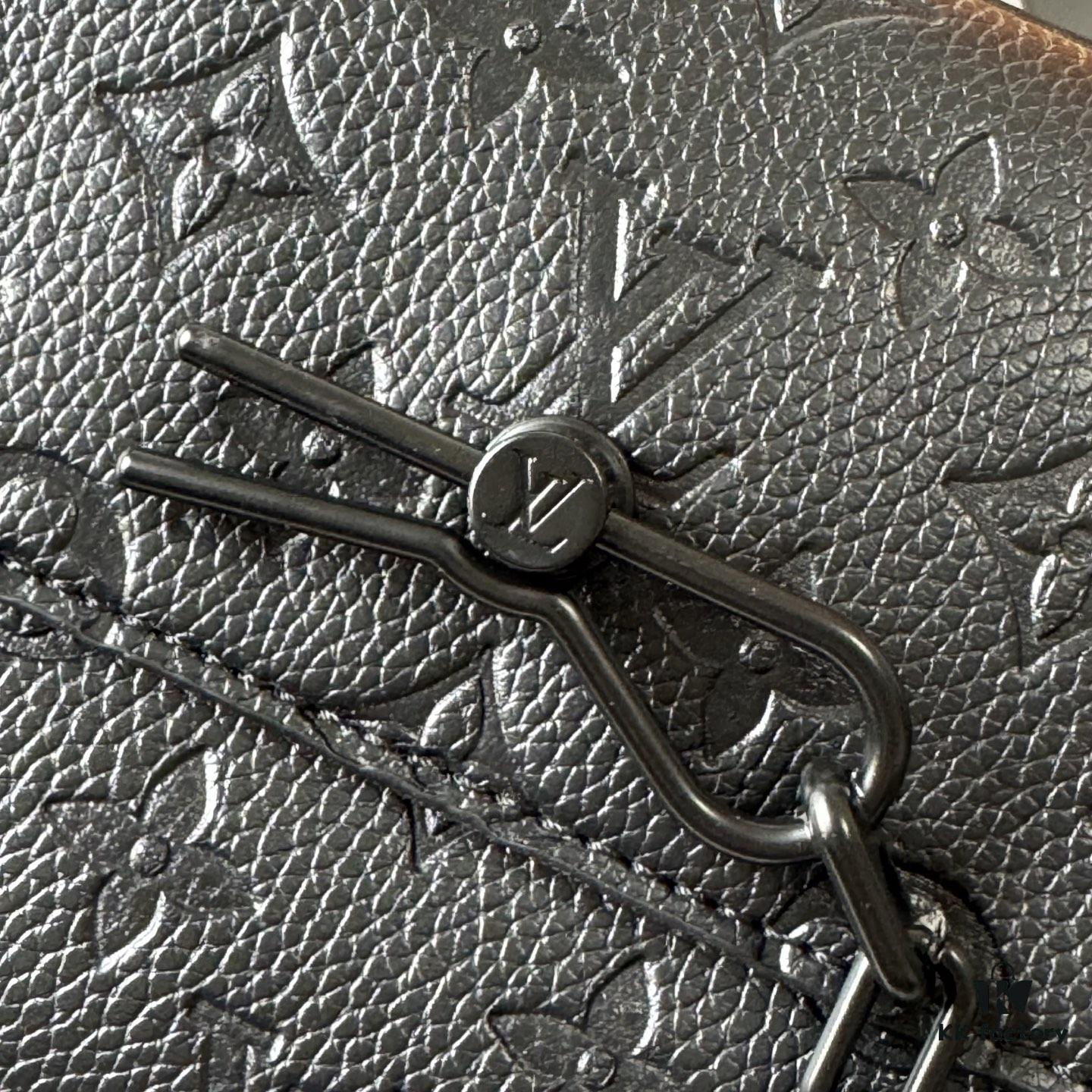 69306eed6e68136f4d9a56d7 Upgraded Version M46795 M23742 Black Flower Embossed Men's Latest Collection Steamer Messenger Bag