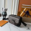 Upgraded Version M46795 M23742 Black Flower Embossed Men's Latest Messenger Bag Steamer