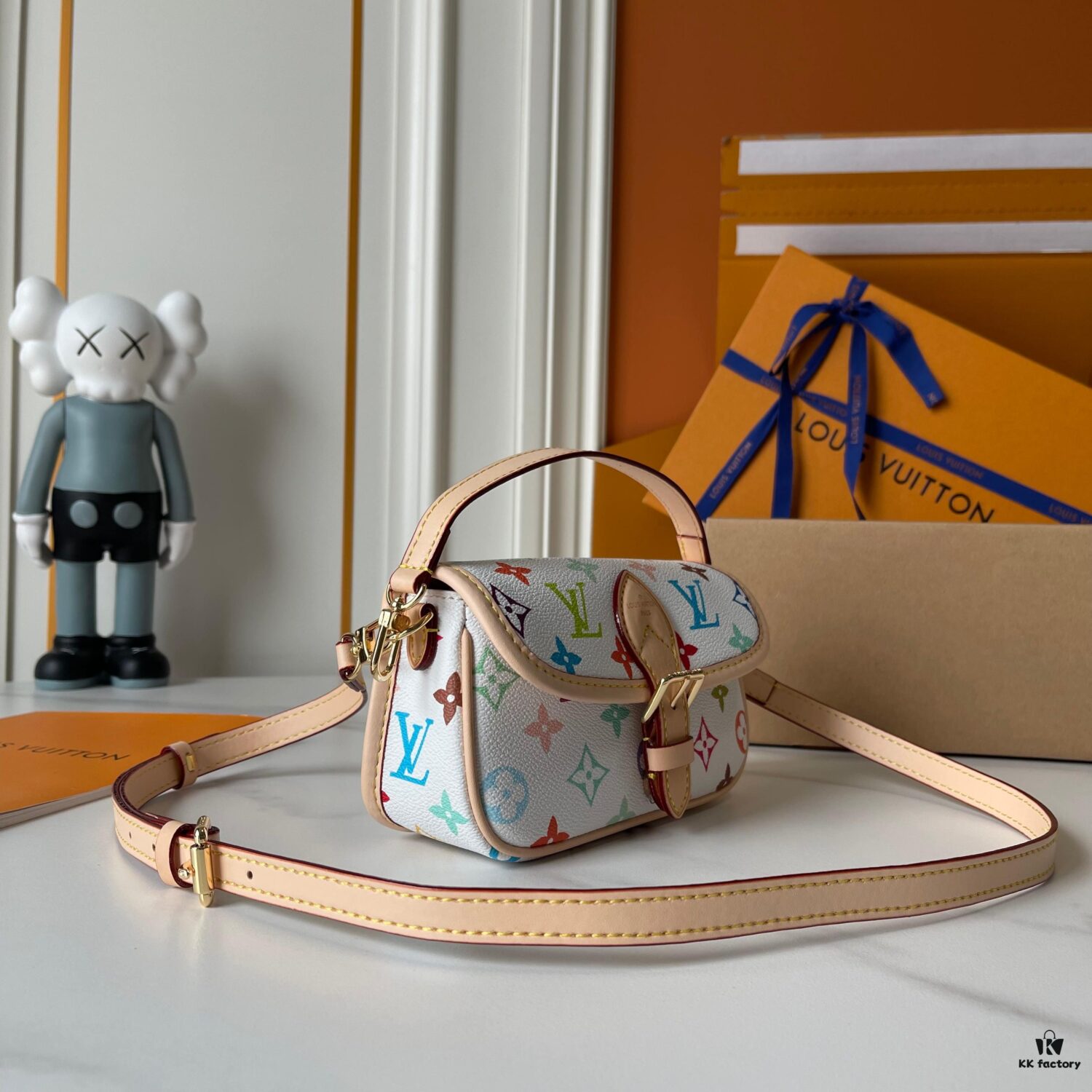 Upgraded Version [Actual Product Photos, Original Background] (Quality Comparison) M14194 M83566 M83300 M45985 M83298 Baguette Bag Series, Details to Follow. Bai Sancui