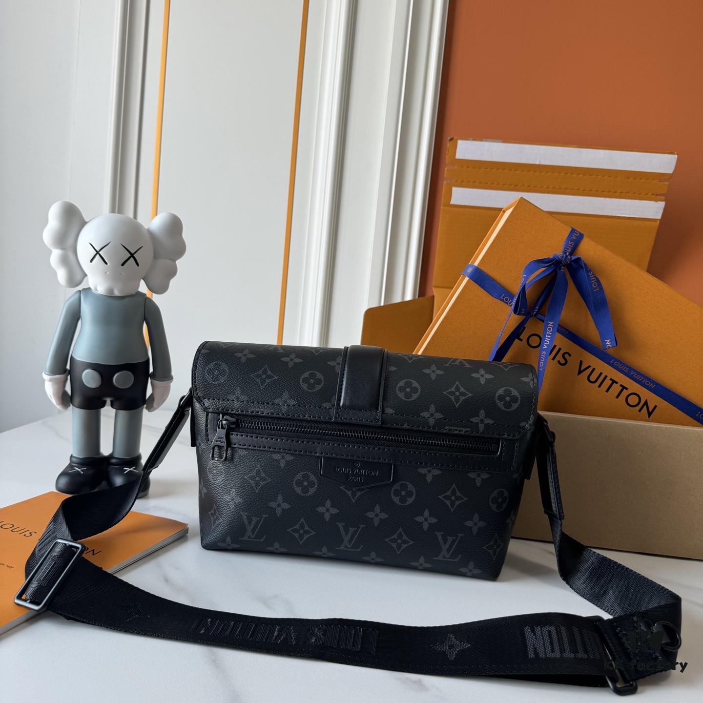 69306f4d6e68136f4d9a575e Upgraded M46794 Black Floral, Damier, and Black Check M23741 Embossed Latest S-Cape Messenger Bag