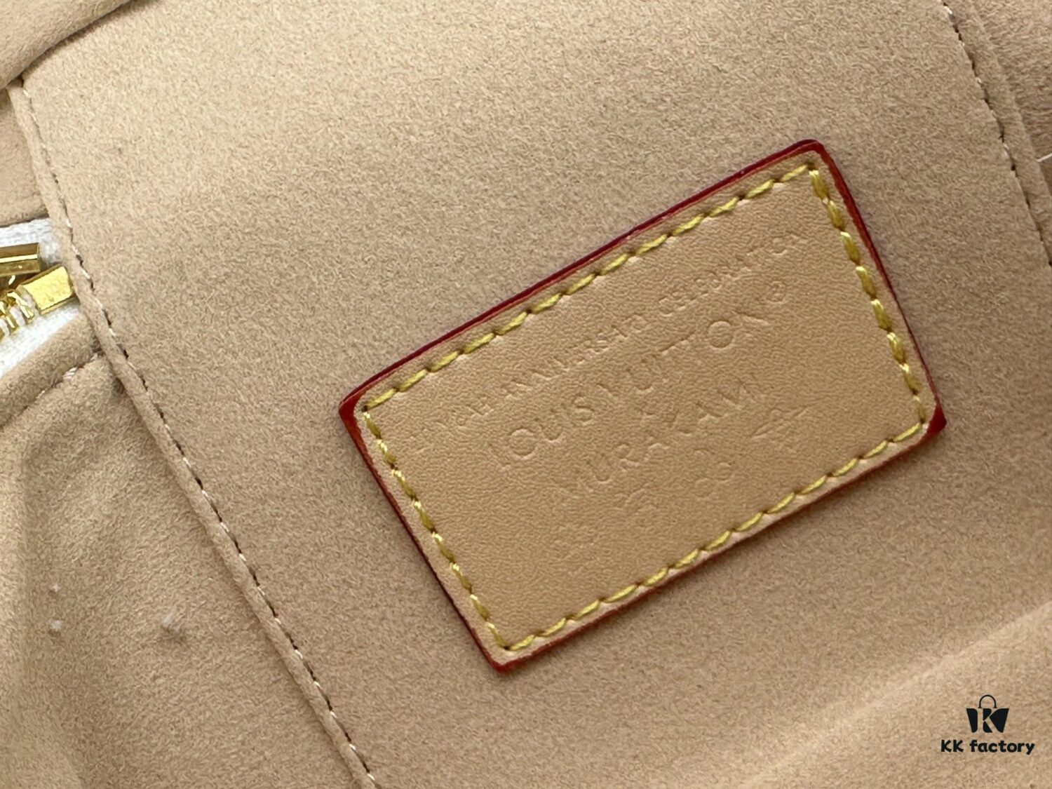 69306f6c6e68136f4d9a5794 Official Latest Model, Authentic Craftsmanship, Real Photos - Vanity Pouch from Louis Vuitton x Takashi Murakami Reimagined Collection