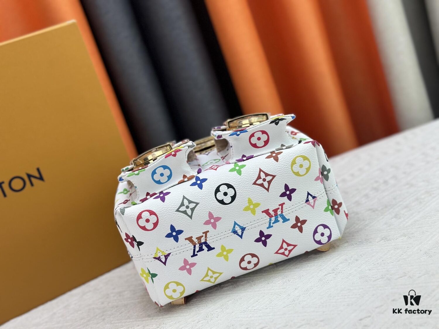 69306f876e68136f4d9a57b4 Upgraded Original M13081 M46836 This Venice Backpack Crafted from Coated Canvas with Vivid Hues Inspired by Japanese Artist Takashi Murakami Depicting the Monogram Pattern, Showcasing the Playful Spirit of the Louis Vuitton x Takashi Murakami Reissue Collection